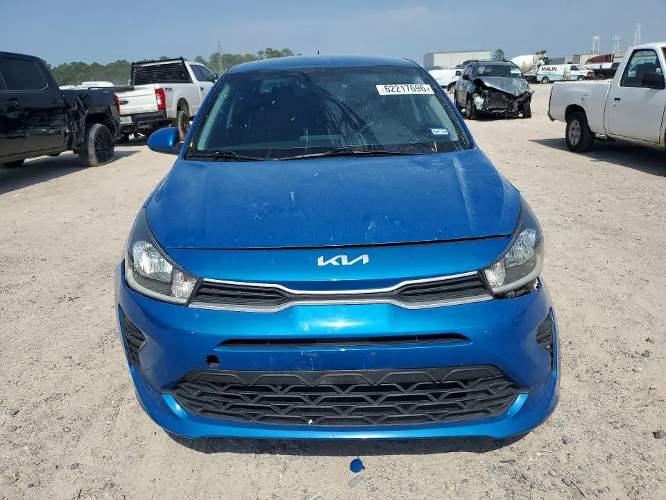 2022 KIA RIO S  