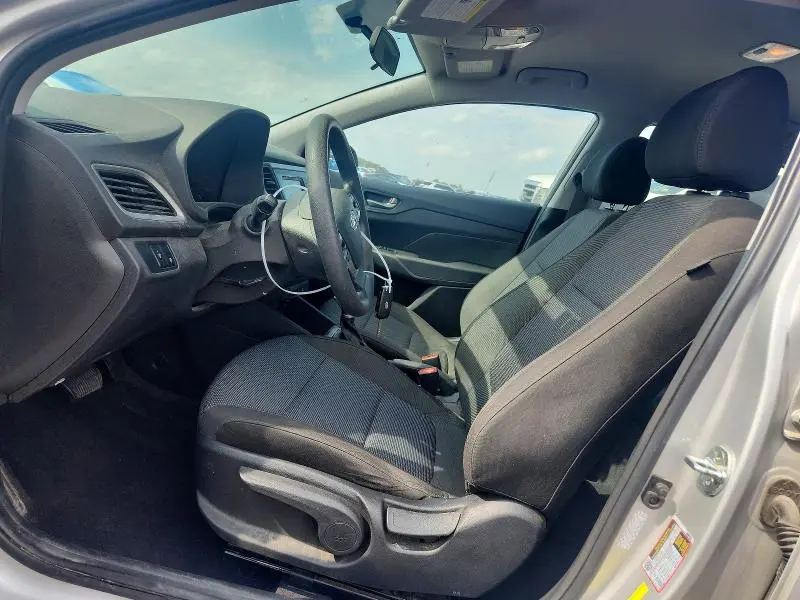2022 HYUNDAI ACCENT SE  