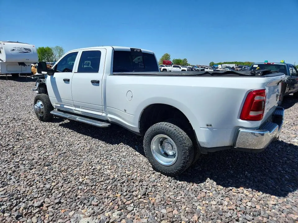 2023 RAM 3500 TRADESMAN  