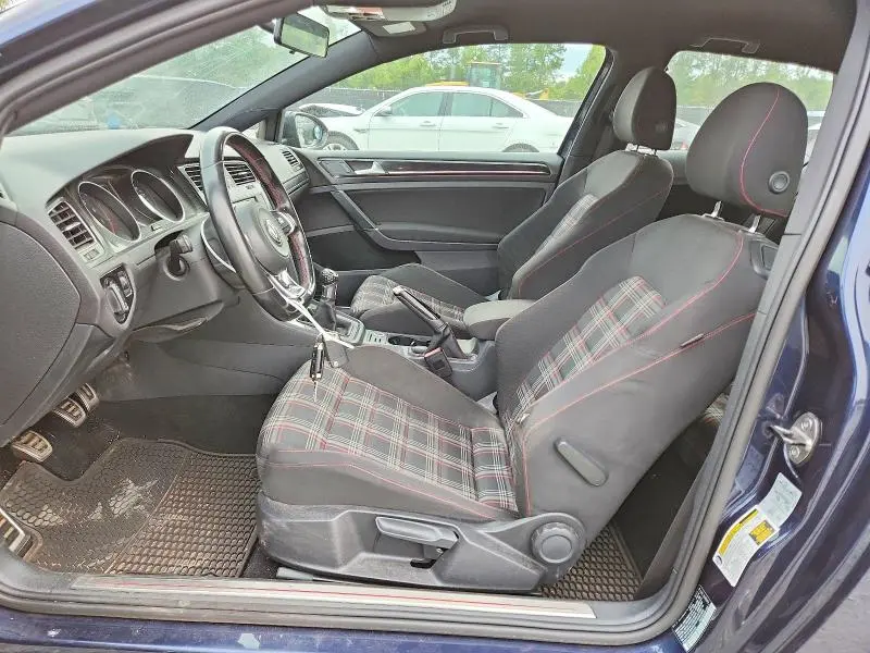 2016 VOLKSWAGEN GTI S/SE  