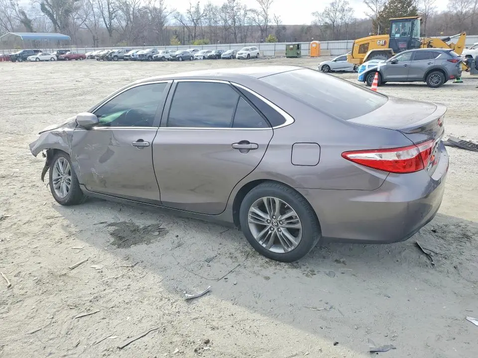 2017 TOYOTA CAMRY LE  