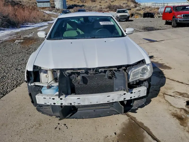 2015 CHRYSLER 300 LIMITED  