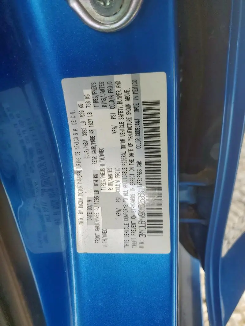 2019 TOYOTA YARIS L  