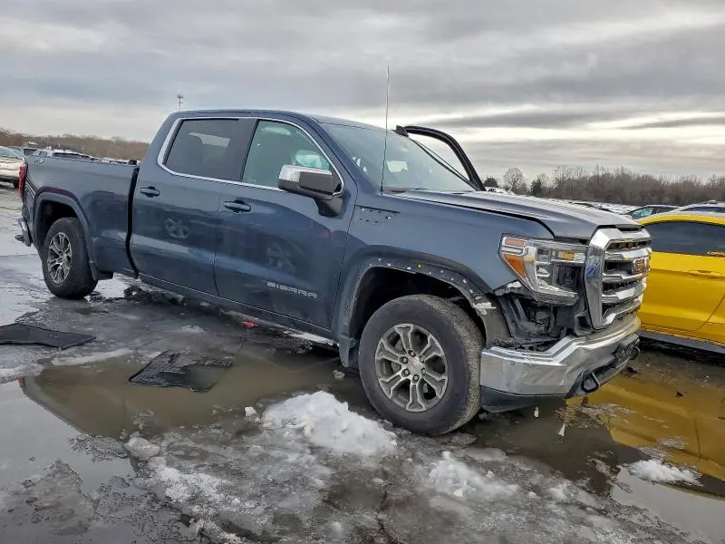 2021 GMC SIERRA K1500 SLE  