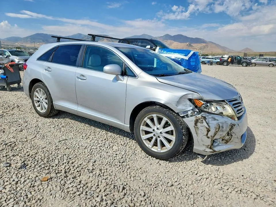 2011 TOYOTA VENZA AWD 4CYL  