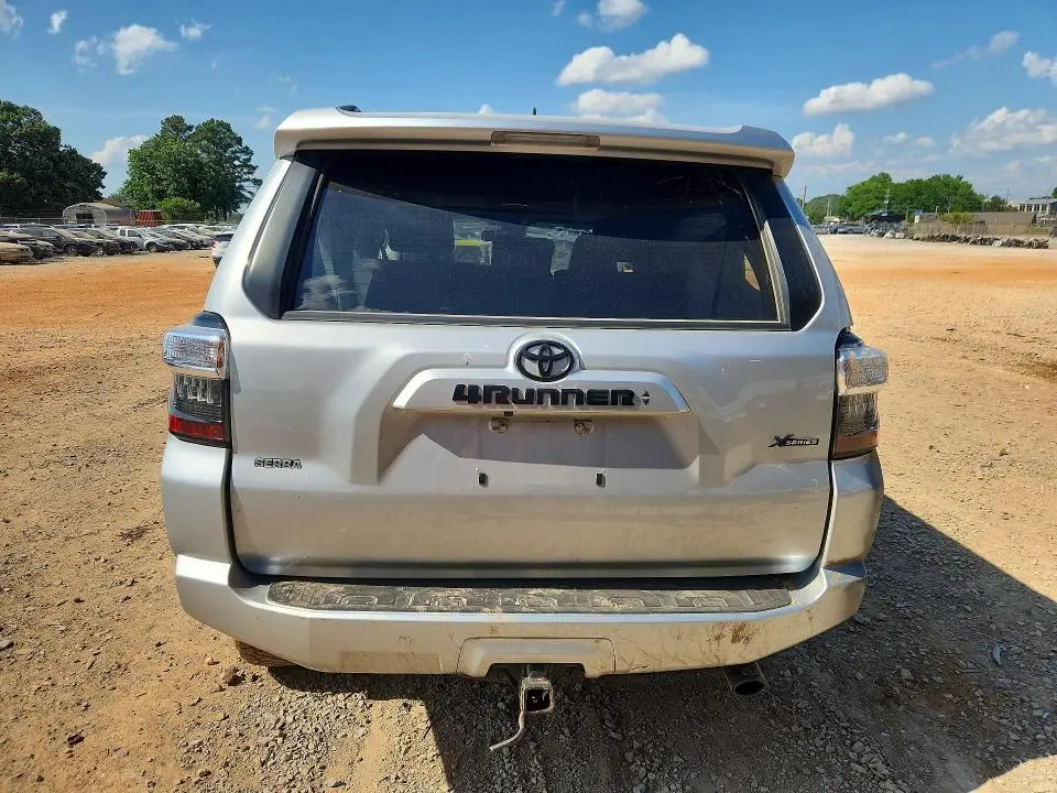 2023 TOYOTA 4RUNNER SR5 PREMIUM  