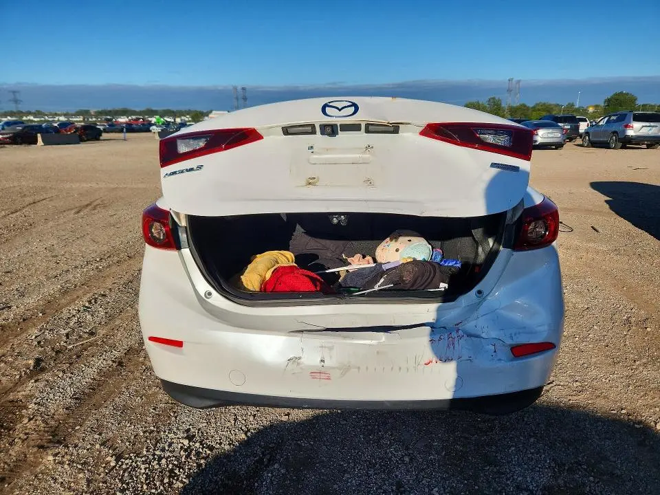 2017 MAZDA 3 SPORT  