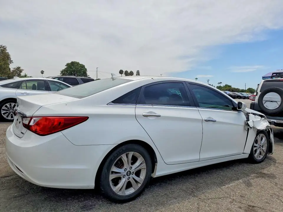 2011 HYUNDAI SONATA LIMITED  
