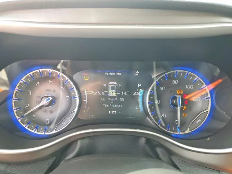 2021 CHRYSLER PACIFICA TOURING L  