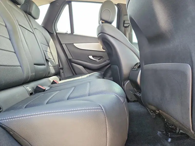 2019 MERCEDES-BENZ GLC 300  