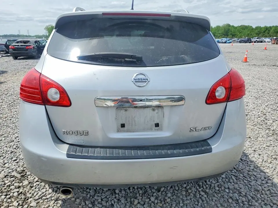 2012 NISSAN ROGUE S  