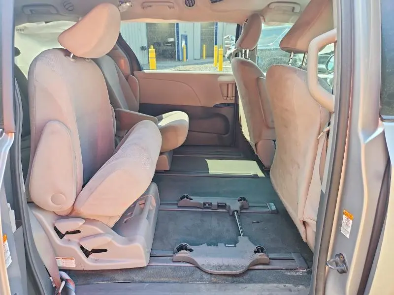 2016 TOYOTA SIENNA L 7-PASSENGER  