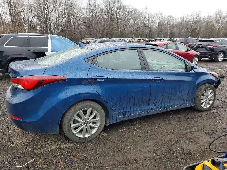 2014 HYUNDAI ELANTRA SE  