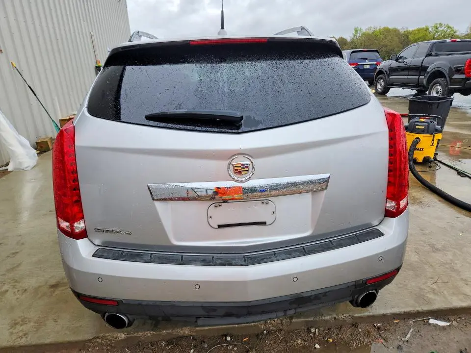 2011 CADILLAC SRX LUXURY COLLECTION  