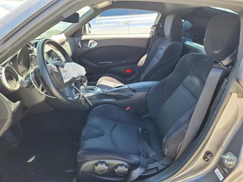 2017 NISSAN 370Z BASE  