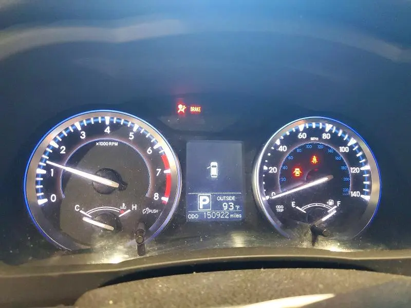 2014 TOYOTA HIGHLANDER LE PLUS  
