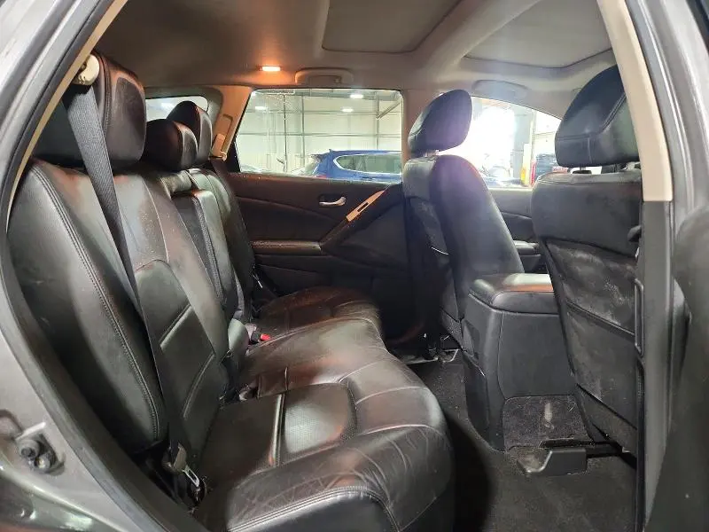 2013 NISSAN MURANO S  