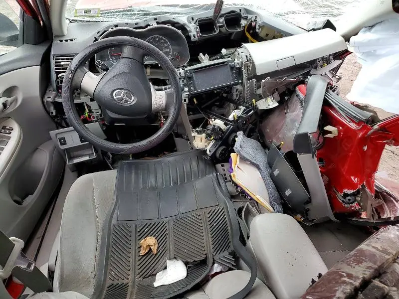 2013 TOYOTA COROLLA BASE  