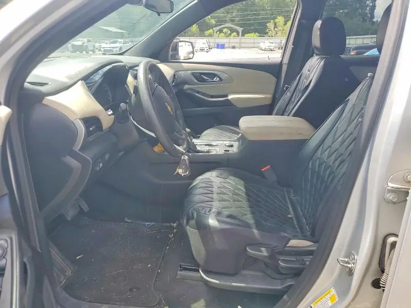 2022 CHEVROLET TRAVERSE LS  