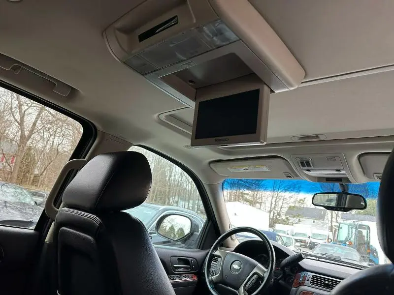 2013 CHEVROLET SUBURBAN K1500 LT  