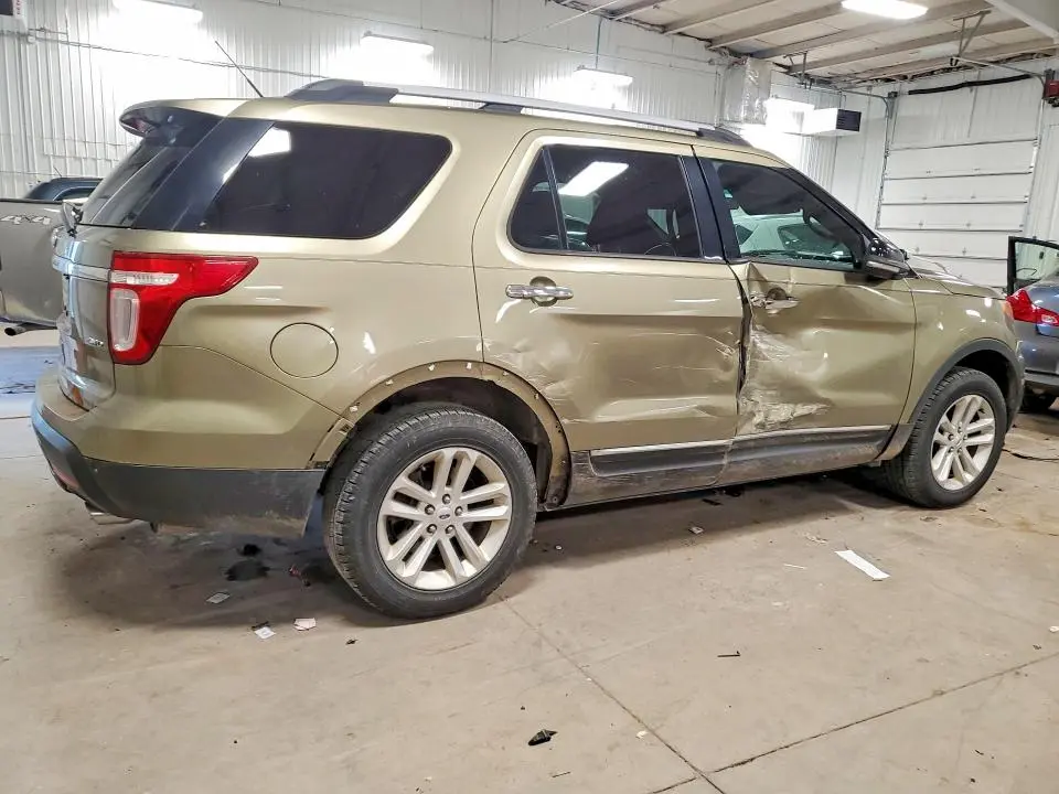 2012 FORD EXPLORER XLT  