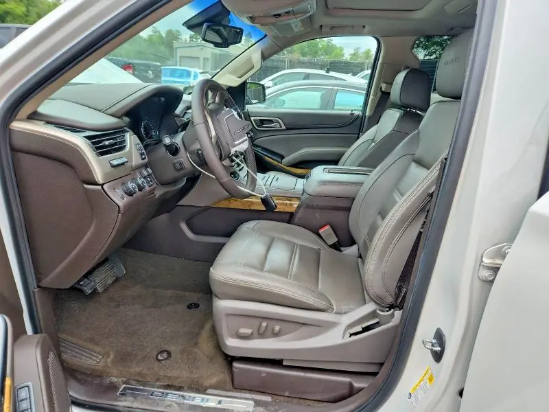 2017 GMC YUKON XL DENALI  