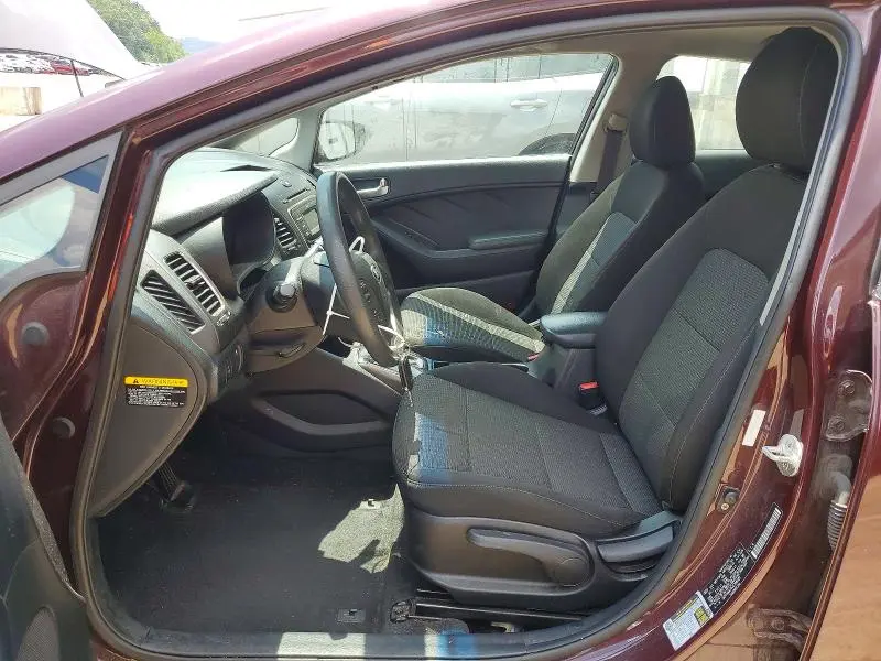 2018 KIA FORTE LX  