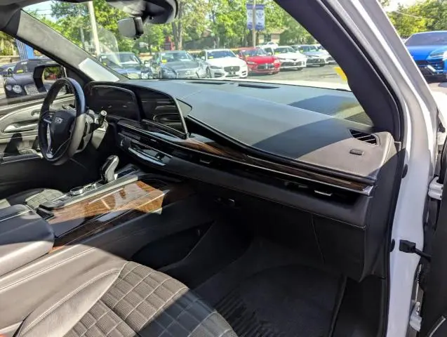 2022 CADILLAC ESCALADE ESV SPORT PLATINUM  