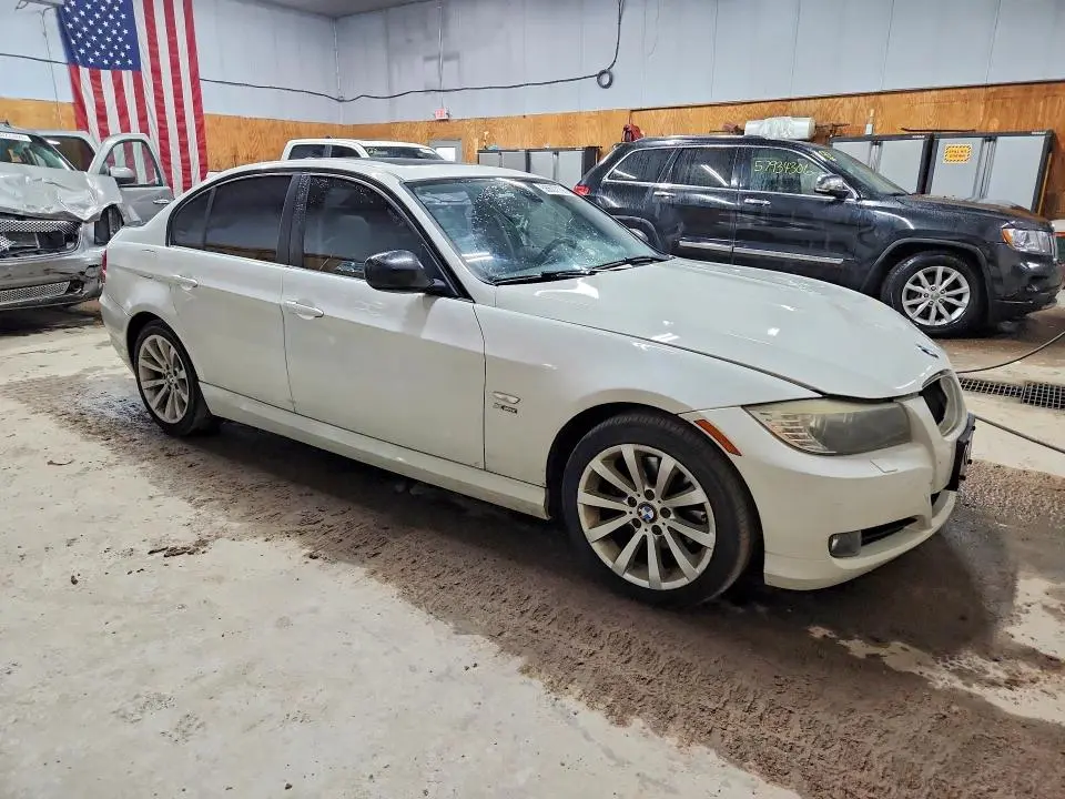 2011 BMW 328 XI SULEV  