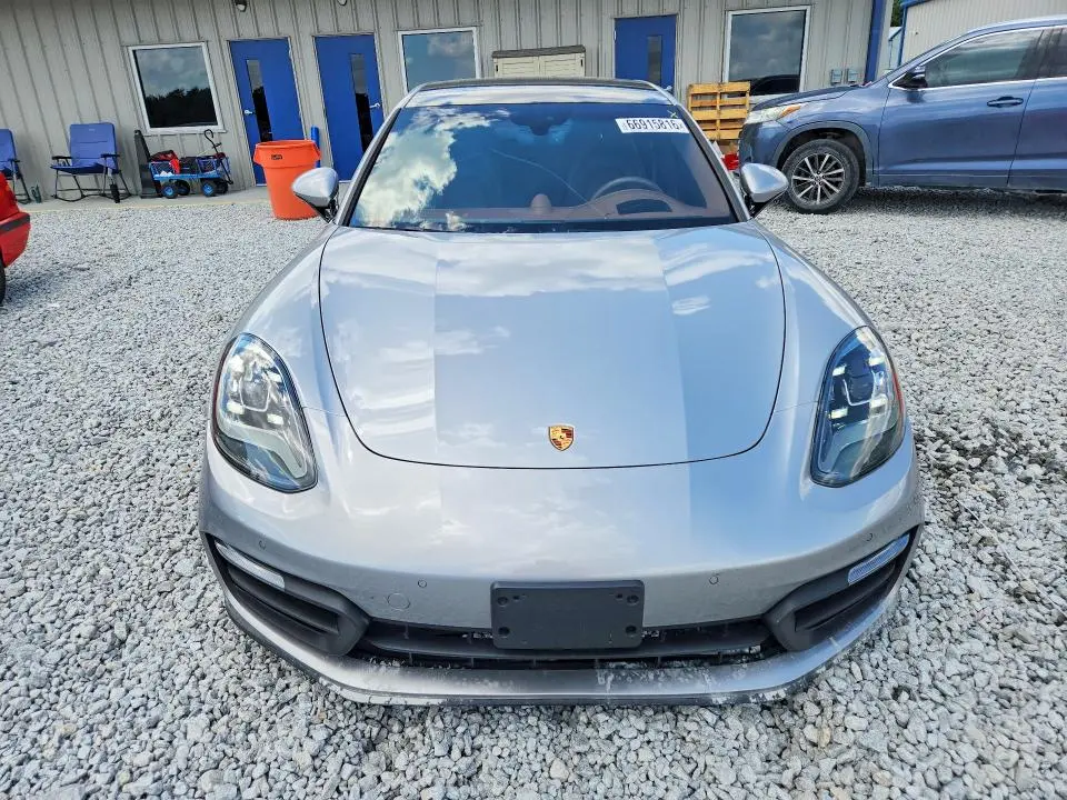 2021 PORSCHE PANAMERA 4S  