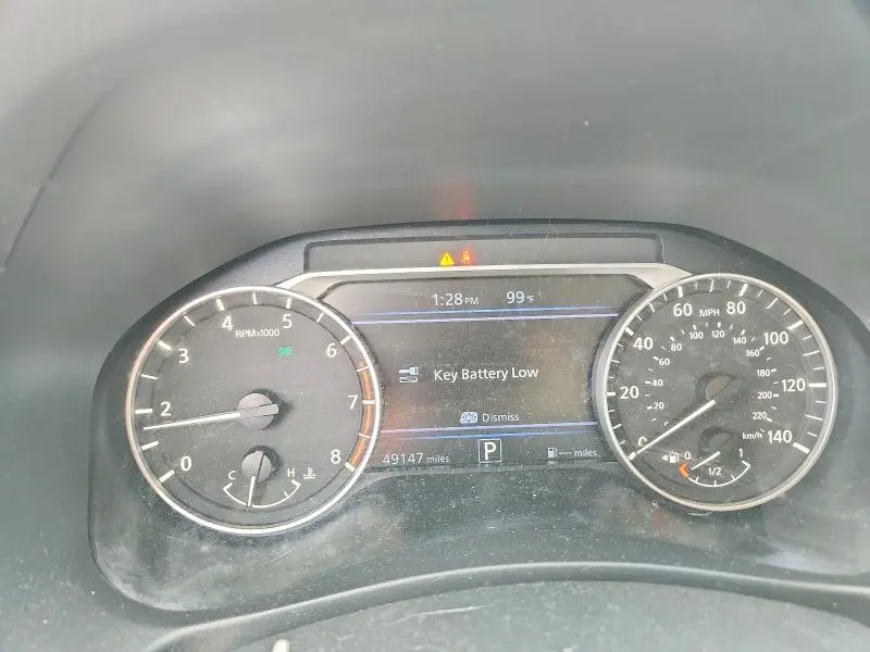 2022 NISSAN ALTIMA SV  