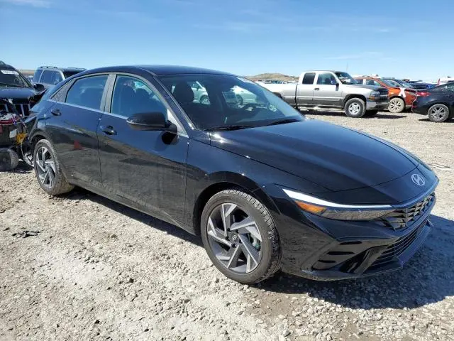2025 HYUNDAI ELANTRA LIMITED  