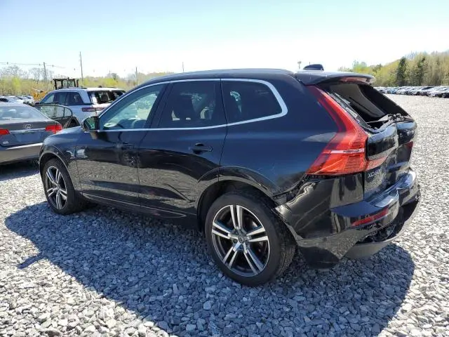 2018 VOLVO XC60 T6 MOMENTUM  