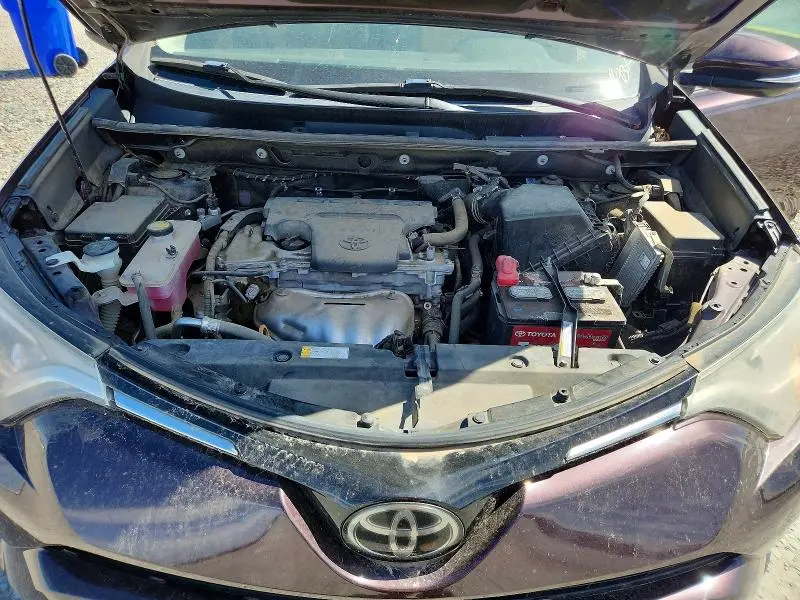 2018 TOYOTA RAV4 XLE  