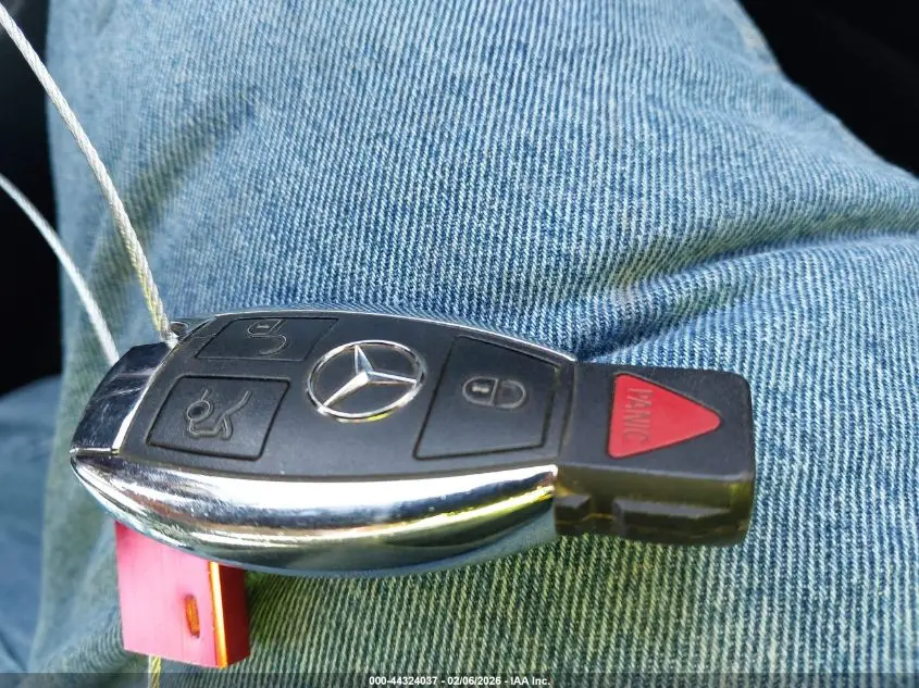 2011 MERCEDES-BENZ S 550  