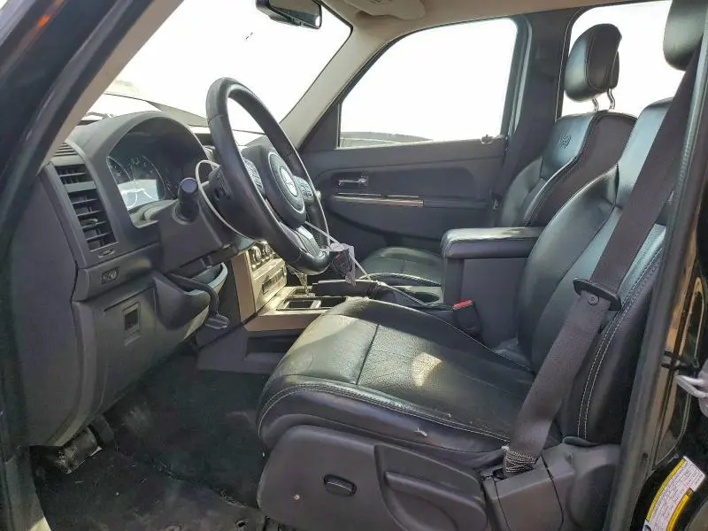 2012 JEEP LIBERTY JET  