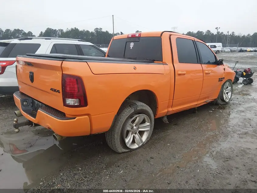 2015 RAM 1500 SPORT