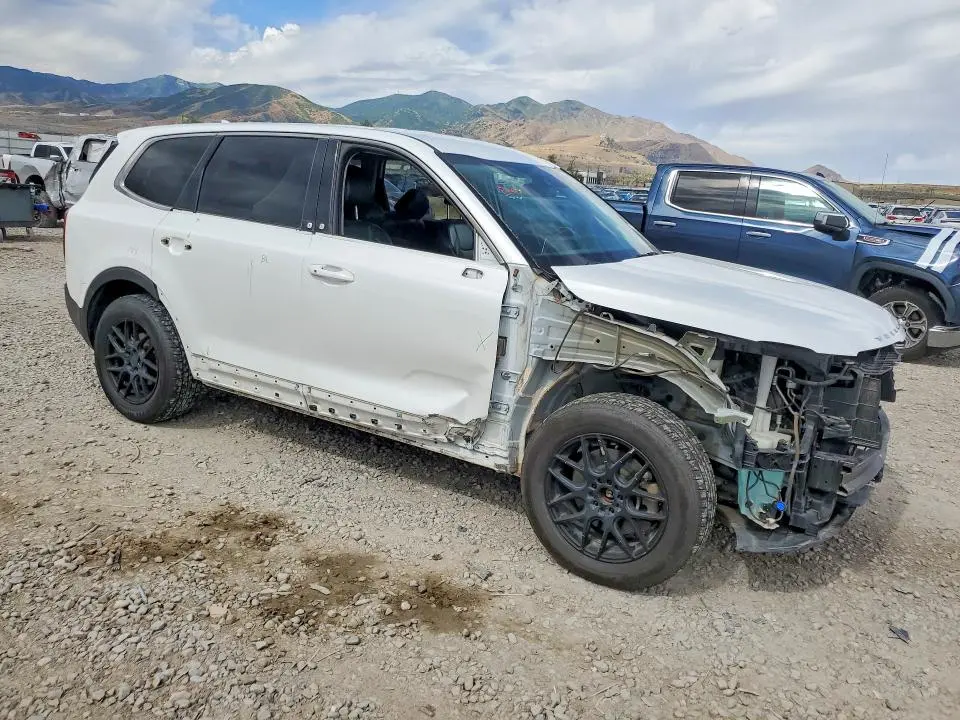 2020 KIA TELLURIDE LX  
