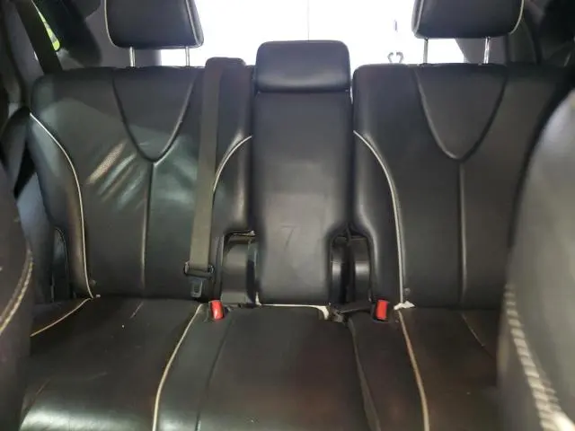 2014 TOYOTA VENZA LE  