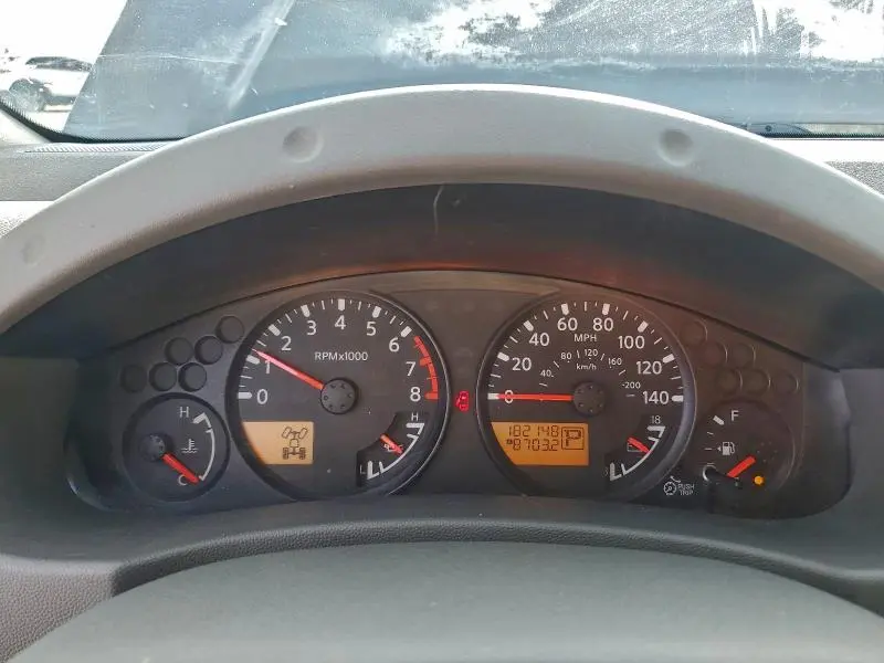2014 NISSAN FRONTIER SV  