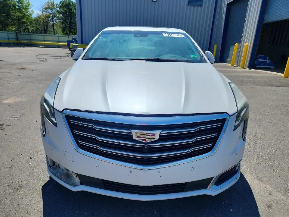 2018 CADILLAC XTS LUXURY  