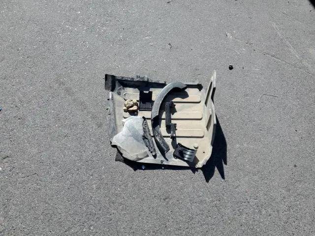 2012 VOLKSWAGEN PASSAT SE