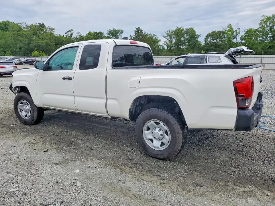 2021 TOYOTA TACOMA SR  