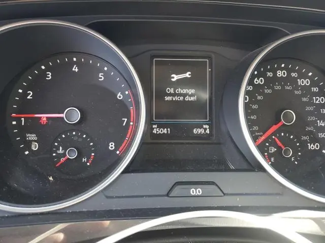 2019 VOLKSWAGEN TIGUAN SE  