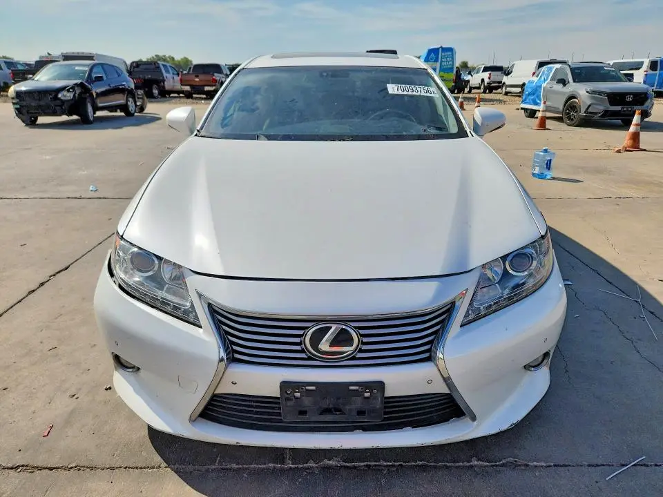 2015 LEXUS ES 350  