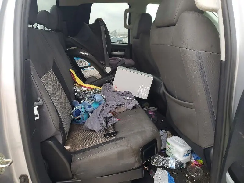 2016 TOYOTA TUNDRA SR5  