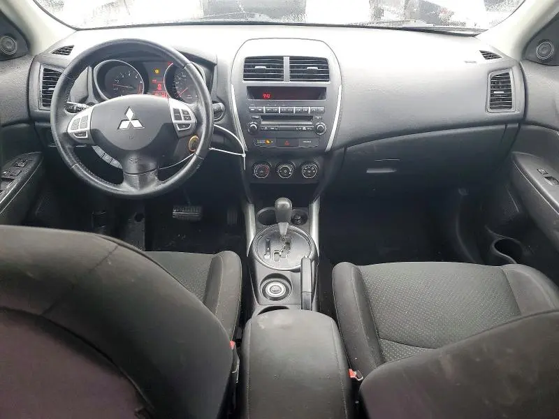 2013 MITSUBISHI RVR SE  