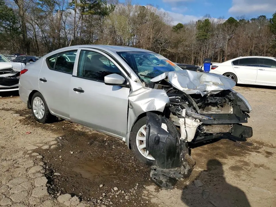 2018 NISSAN VERSA S PLUS  