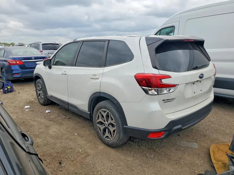 2024 SUBARU FORESTER PREMIUM  