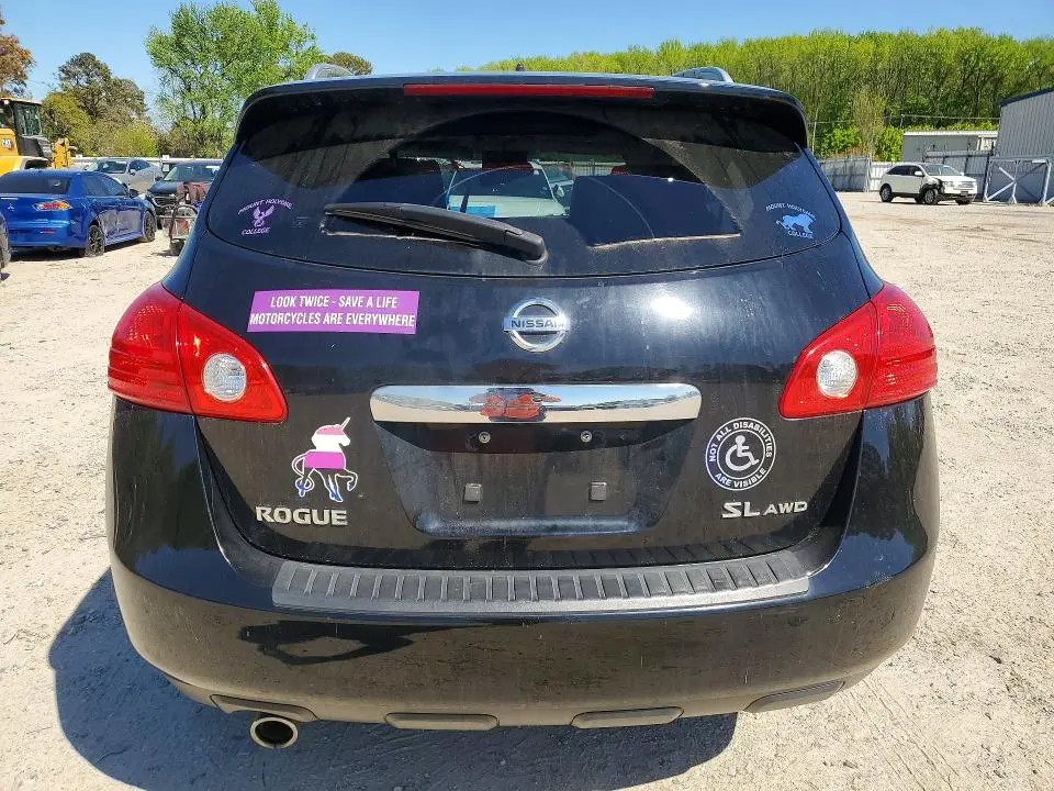 2012 NISSAN ROGUE S  